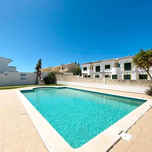 casa-juju-com-piscina.hotelaalgarve.com/